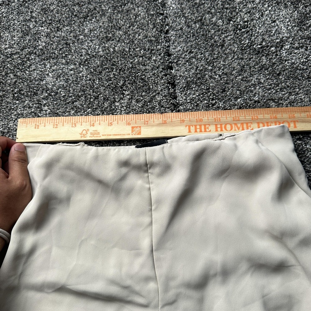 Giorgio Armani Dress Pants Womens 44 Beige Crepe Lined Relaxed Leg Italy Career - Picture 8 of 15